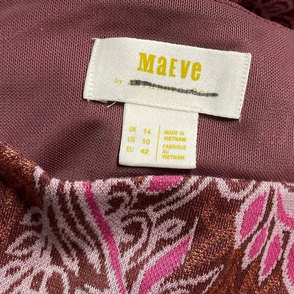 ANTHROPOLOGIE MAEVE Maria Paisley Boho Pink Metallic PANTS Flare Gold 10 - Picture 2 of 12